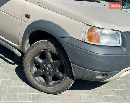 Бежевий Ленд Ровер Freelander, об'ємом двигуна 1.99 л та пробігом 232 тис. км за 4900 $, фото 12 на Automoto.ua