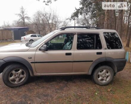 Бежевий Ленд Ровер Freelander, об'ємом двигуна 2.5 л та пробігом 320 тис. км за 4800 $, фото 2 на Automoto.ua