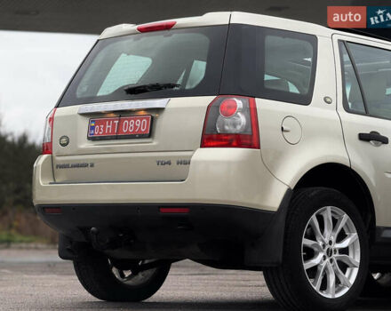 Бежевый Ленд Ровер Фрилендер, объемом двигателя 2.2 л и пробегом 289 тыс. км за 10500 $, фото 19 на Automoto.ua