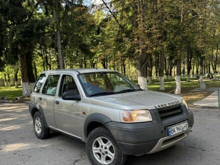 Бежевий Ленд Ровер Freelander, об'ємом двигуна 1.8 л та пробігом 240 тис. км за 3750 $, фото 1 на Automoto.ua