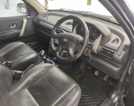 Чорний Ленд Ровер Freelander, об'ємом двигуна 2 л та пробігом 260 тис. км за 3500 $, фото 6 на Automoto.ua