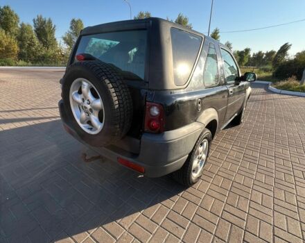 Чорний Ленд Ровер Freelander, об'ємом двигуна 2 л та пробігом 250 тис. км за 4300 $, фото 6 на Automoto.ua