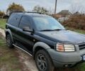 Черный Ленд Ровер Фрилендер, объемом двигателя 1.8 л и пробегом 320 тыс. км за 4650 $, фото 1 на Automoto.ua