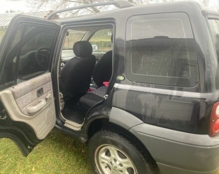 Чорний Ленд Ровер Freelander, об'ємом двигуна 2 л та пробігом 290 тис. км за 4000 $, фото 1 на Automoto.ua