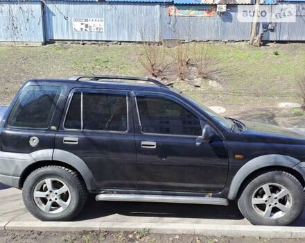 Чорний Ленд Ровер Freelander, об'ємом двигуна 2 л та пробігом 370 тис. км за 5000 $, фото 3 на Automoto.ua