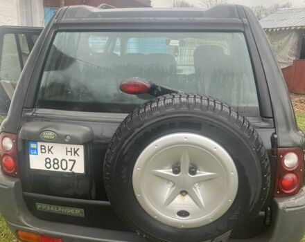 Чорний Ленд Ровер Freelander, об'ємом двигуна 2 л та пробігом 290 тис. км за 4000 $, фото 2 на Automoto.ua