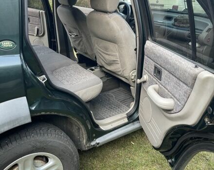 Черный Ленд Ровер Фрилендер, объемом двигателя 0 л и пробегом 365 тыс. км за 3000 $, фото 11 на Automoto.ua