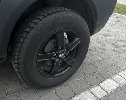 Черный Ленд Ровер Фрилендер, объемом двигателя 2 л и пробегом 100 тыс. км за 4590 $, фото 10 на Automoto.ua