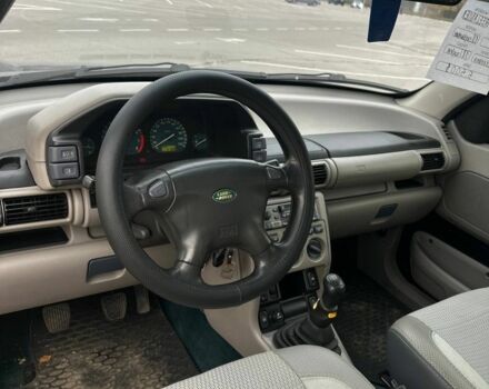 Черный Ленд Ровер Фрилендер, объемом двигателя 0 л и пробегом 181 тыс. км за 5500 $, фото 6 на Automoto.ua