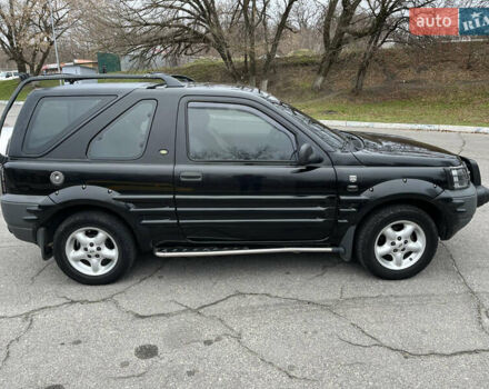 Чорний Ленд Ровер Freelander, об'ємом двигуна 1.8 л та пробігом 176 тис. км за 5990 $, фото 4 на Automoto.ua