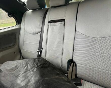 Черный Ленд Ровер Фрилендер, объемом двигателя 0 л и пробегом 181 тыс. км за 5500 $, фото 7 на Automoto.ua