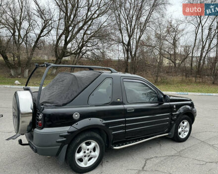 Чорний Ленд Ровер Freelander, об'ємом двигуна 1.8 л та пробігом 176 тис. км за 5990 $, фото 16 на Automoto.ua
