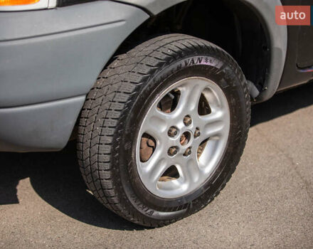 Черный Ленд Ровер Фрилендер, объемом двигателя 1.99 л и пробегом 400 тыс. км за 4500 $, фото 10 на Automoto.ua