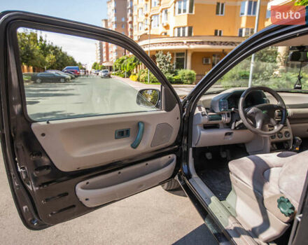 Ленд Ровер Freelander 1999 у Києві на Automoto.ua Чорний Ленд Ровер Freelander, об'ємом двигуна 1.99 л та пробігом 400 тис. км за 4800 $, фото 32 на Automoto.ua