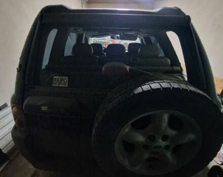 Черный Ленд Ровер Фрилендер, объемом двигателя 1.8 л и пробегом 220 тыс. км за 4000 $, фото 5 на Automoto.ua