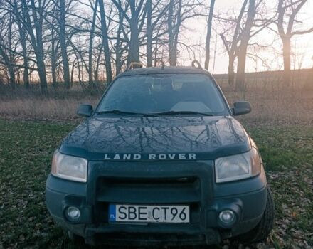 Чорний Ленд Ровер Freelander, об'ємом двигуна 1.8 л та пробігом 300 тис. км за 1899 $, фото 2 на Automoto.ua