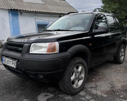 Черный Ленд Ровер Фрилендер, объемом двигателя 1.8 л и пробегом 341 тыс. км за 4500 $, фото 6 на Automoto.ua