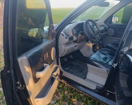 Чорний Ленд Ровер Freelander, об'ємом двигуна 1.8 л та пробігом 300 тис. км за 1899 $, фото 4 на Automoto.ua