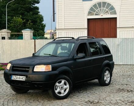 Черный Ленд Ровер Фрилендер, объемом двигателя 2 л и пробегом 200 тыс. км за 2500 $, фото 1 на Automoto.ua