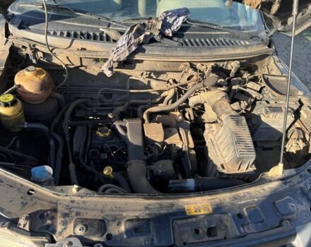 Черный Ленд Ровер Фрилендер, объемом двигателя 2 л и пробегом 200 тыс. км за 950 $, фото 6 на Automoto.ua