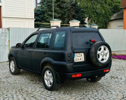 Черный Ленд Ровер Фрилендер, объемом двигателя 2 л и пробегом 200 тыс. км за 2500 $, фото 4 на Automoto.ua