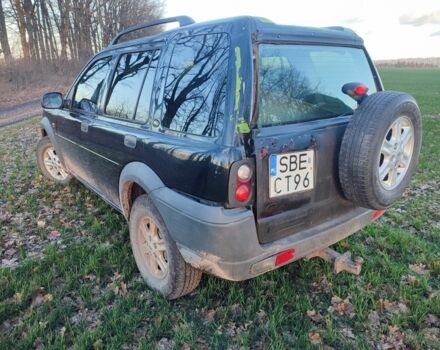 Чорний Ленд Ровер Freelander, об'ємом двигуна 1.8 л та пробігом 300 тис. км за 1899 $, фото 6 на Automoto.ua