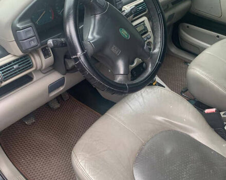 Чорний Ленд Ровер Freelander, об'ємом двигуна 1.99 л та пробігом 374 тис. км за 5600 $, фото 4 на Automoto.ua