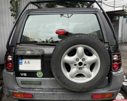 Черный Ленд Ровер Фрилендер, объемом двигателя 2.5 л и пробегом 200 тыс. км за 5600 $, фото 5 на Automoto.ua