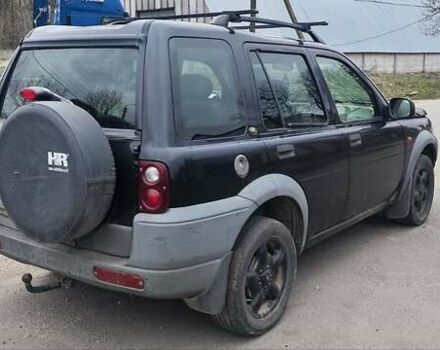 Черный Ленд Ровер Фрилендер, объемом двигателя 1.8 л и пробегом 320 тыс. км за 2500 $, фото 4 на Automoto.ua