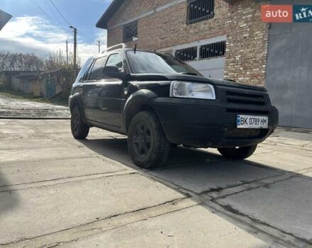Черный Ленд Ровер Фрилендер, объемом двигателя 1.8 л и пробегом 164 тыс. км за 3350 $, фото 9 на Automoto.ua
