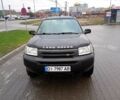 Черный Ленд Ровер Фрилендер, объемом двигателя 2.5 л и пробегом 160 тыс. км за 4200 $, фото 2 на Automoto.ua