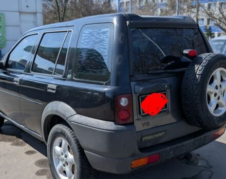 Черный Ленд Ровер Фрилендер, объемом двигателя 2 л и пробегом 5 тыс. км за 2500 $, фото 3 на Automoto.ua