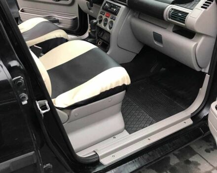 Чорний Ленд Ровер Freelander, об'ємом двигуна 2 л та пробігом 277 тис. км за 3200 $, фото 21 на Automoto.ua