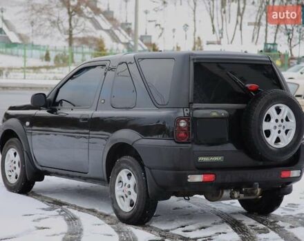 Чорний Ленд Ровер Freelander, об'ємом двигуна 1.95 л та пробігом 234 тис. км за 6600 $, фото 3 на Automoto.ua