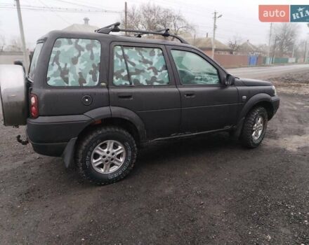 Чорний Ленд Ровер Freelander, об'ємом двигуна 2 л та пробігом 250 тис. км за 5000 $, фото 2 на Automoto.ua