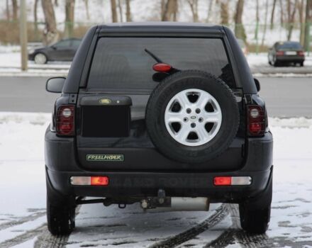 Черный Ленд Ровер Фрилендер, объемом двигателя 2 л и пробегом 234 тыс. км за 6600 $, фото 4 на Automoto.ua