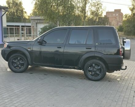 Чорний Ленд Ровер Freelander, об'ємом двигуна 2 л та пробігом 333 тис. км за 2200 $, фото 4 на Automoto.ua