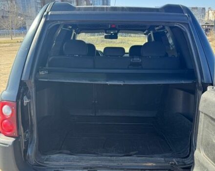 Черный Ленд Ровер Фрилендер, объемом двигателя 2 л и пробегом 301 тыс. км за 5000 $, фото 17 на Automoto.ua