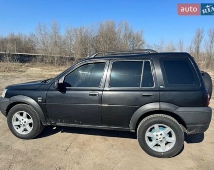 Черный Ленд Ровер Фрилендер, объемом двигателя 2 л и пробегом 301 тыс. км за 5000 $, фото 2 на Automoto.ua