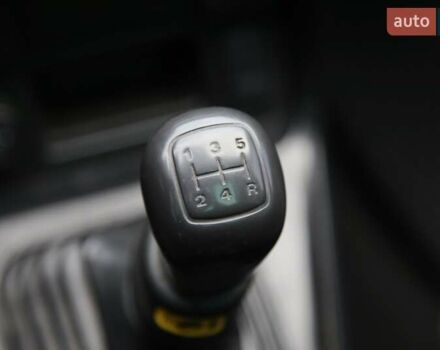 Чорний Ленд Ровер Freelander, об'ємом двигуна 1.95 л та пробігом 234 тис. км за 6600 $, фото 17 на Automoto.ua