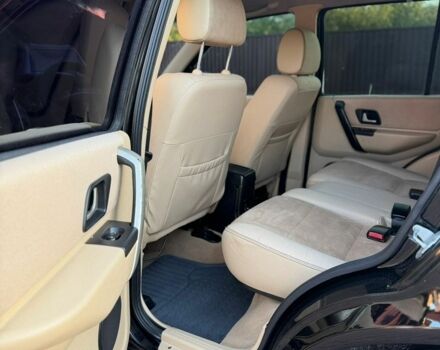 Чорний Ленд Ровер Freelander, об'ємом двигуна 1.95 л та пробігом 242 тис. км за 7500 $, фото 15 на Automoto.ua