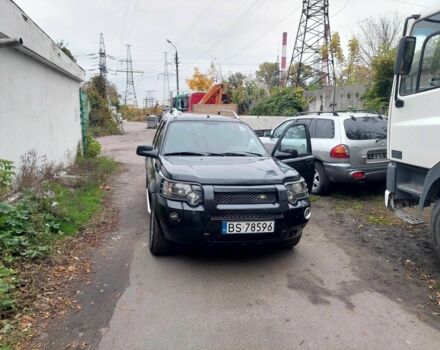 Черный Ленд Ровер Фрилендер, объемом двигателя 2 л и пробегом 150 тыс. км за 2750 $, фото 4 на Automoto.ua