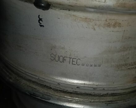 Черный Ленд Ровер Фрилендер, объемом двигателя 2 л и пробегом 178 тыс. км за 2365 $, фото 17 на Automoto.ua