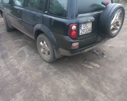 Черный Ленд Ровер Фрилендер, объемом двигателя 2 л и пробегом 177 тыс. км за 4119 $, фото 3 на Automoto.ua