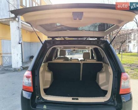 Черный Ленд Ровер Фрилендер, объемом двигателя 2.2 л и пробегом 290 тыс. км за 6963 $, фото 5 на Automoto.ua