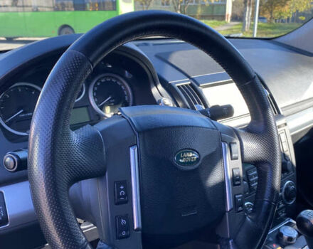 Черный Ленд Ровер Фрилендер, объемом двигателя 2.18 л и пробегом 298 тыс. км за 9999 $, фото 10 на Automoto.ua