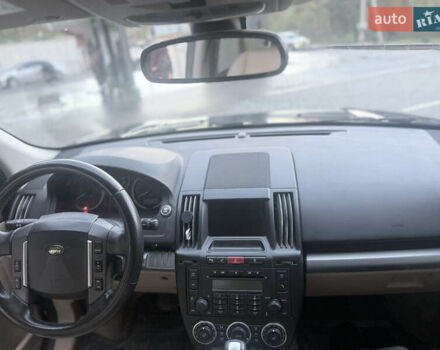 Чорний Ленд Ровер Freelander, об'ємом двигуна 2.2 л та пробігом 300 тис. км за 9300 $, фото 6 на Automoto.ua