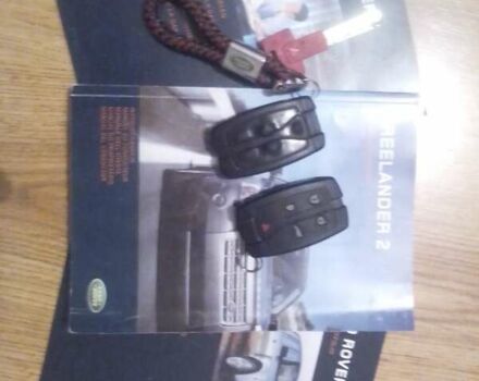 Черный Ленд Ровер Фрилендер, объемом двигателя 2.2 л и пробегом 288 тыс. км за 9700 $, фото 13 на Automoto.ua