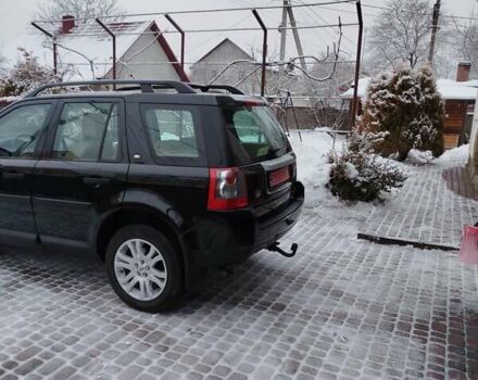 Черный Ленд Ровер Фрилендер, объемом двигателя 2.2 л и пробегом 261 тыс. км за 9700 $, фото 4 на Automoto.ua