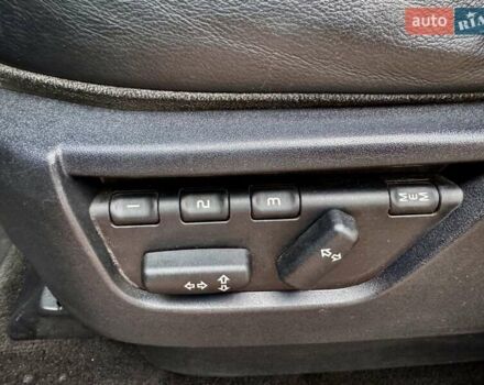 Черный Ленд Ровер Фрилендер, объемом двигателя 3.2 л и пробегом 207 тыс. км за 7950 $, фото 28 на Automoto.ua